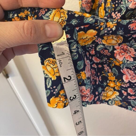 Old Navy micro floral print cotton rayon girls jumpsuit romper shorts L 10-12 - Picture 8 of 11